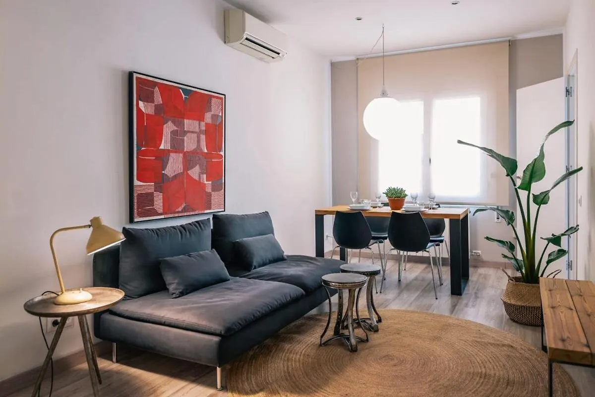 Comfortable 3-Bedroom Next To Sagrada Familia Barcelone